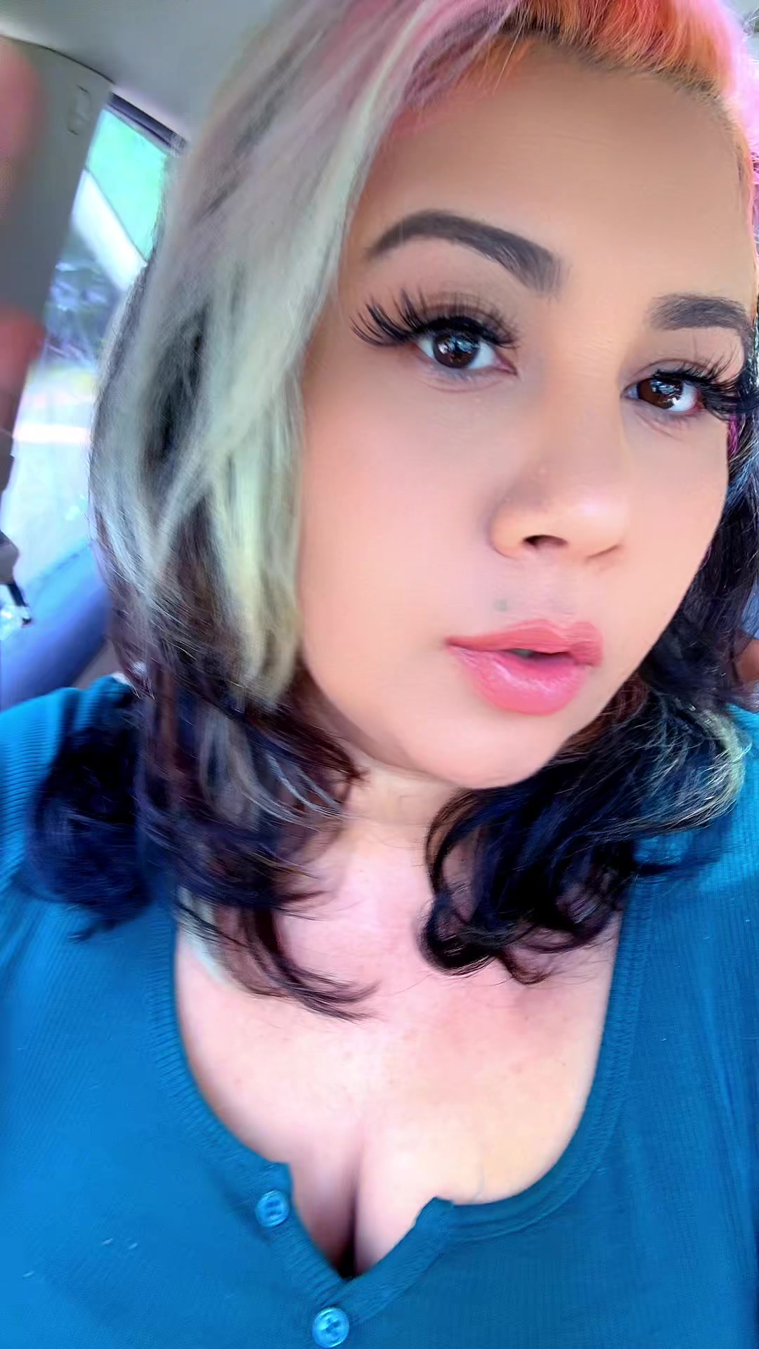 @Carolina Salazar888