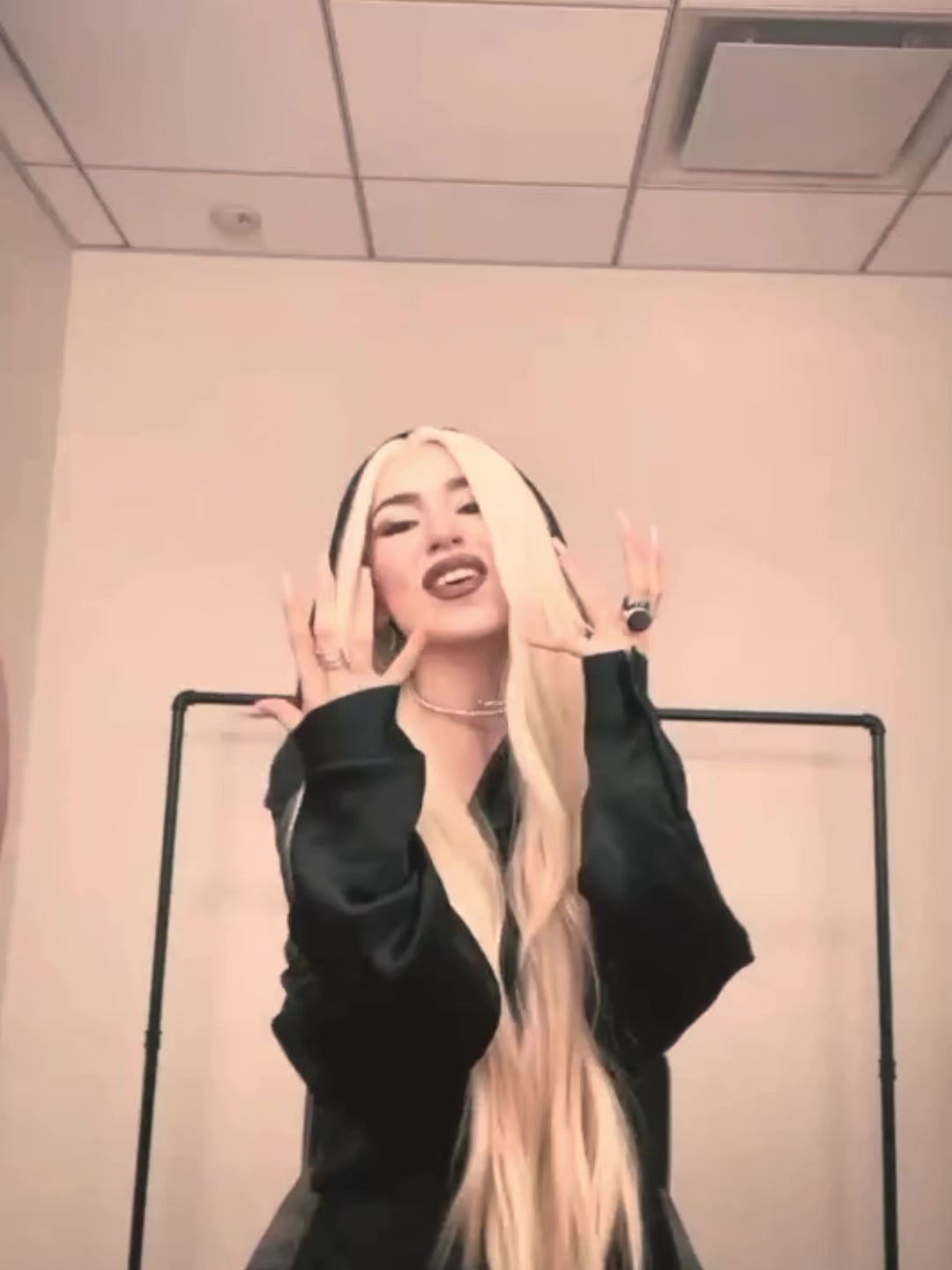 @𝐒𝐭✰𝐫𝐠𝐢𝐫𝐥