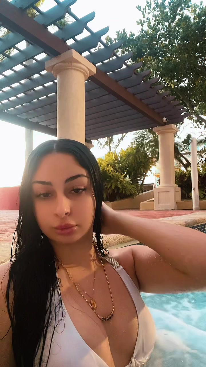 @1xsliedabrat