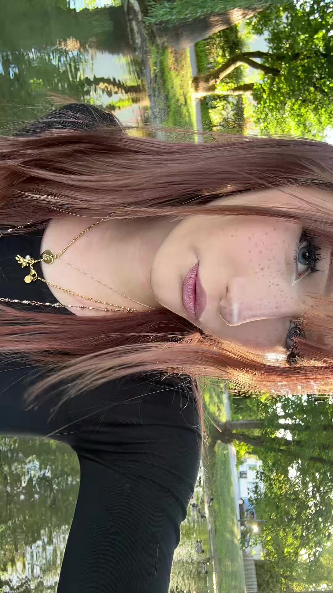 @Elina🦇