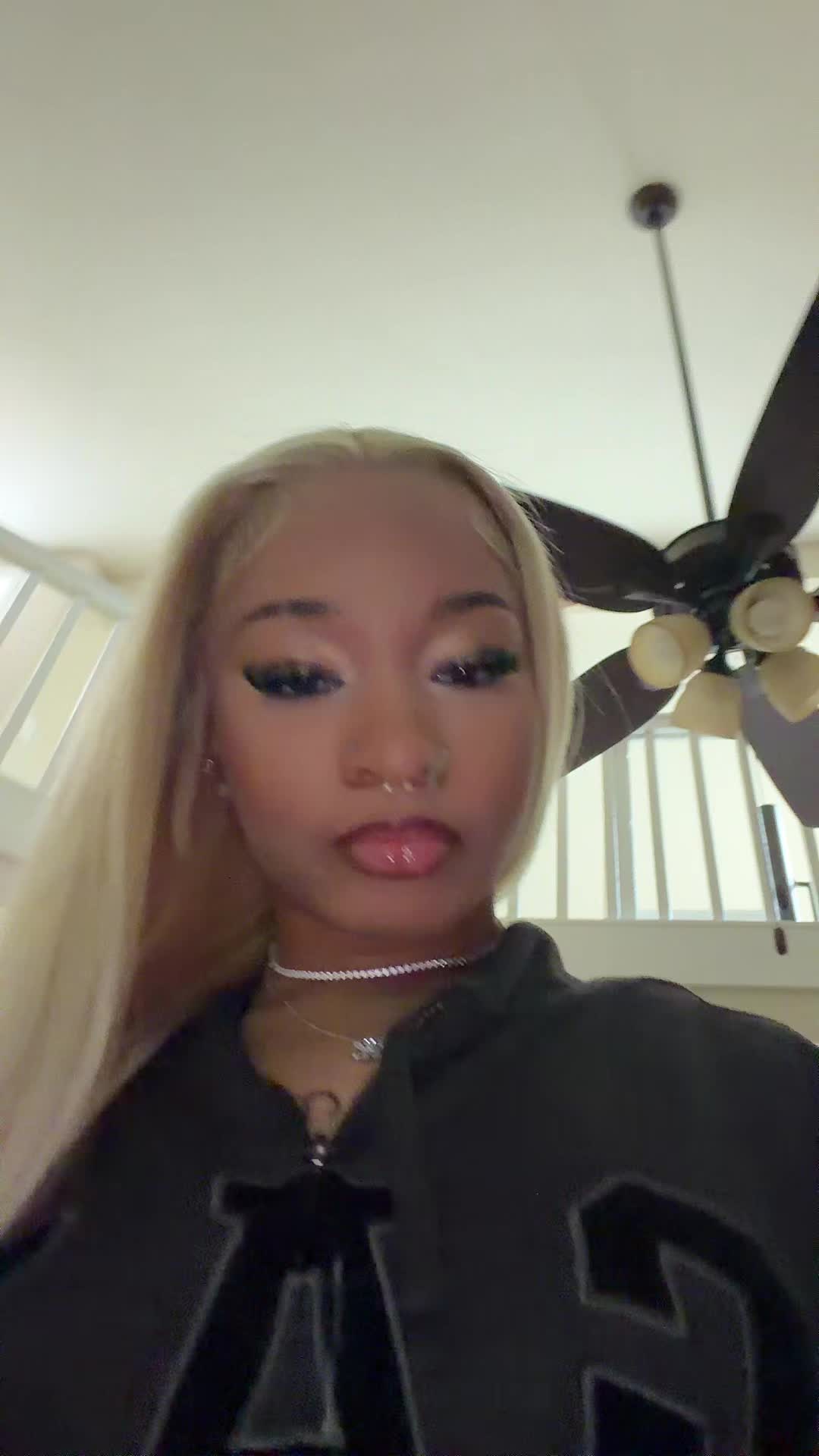 @charmingaangel