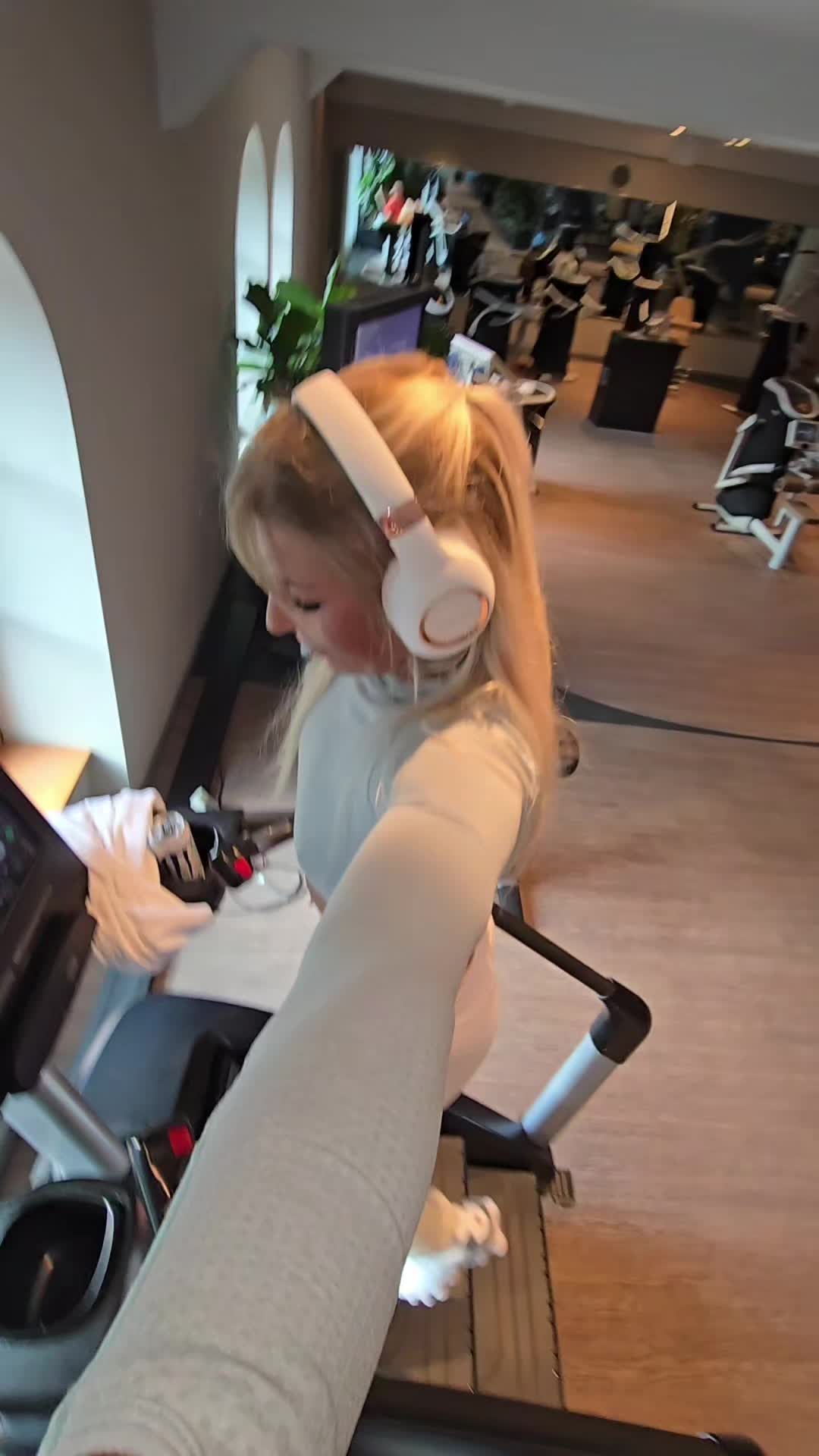 @Denise Personal Trainerin HH