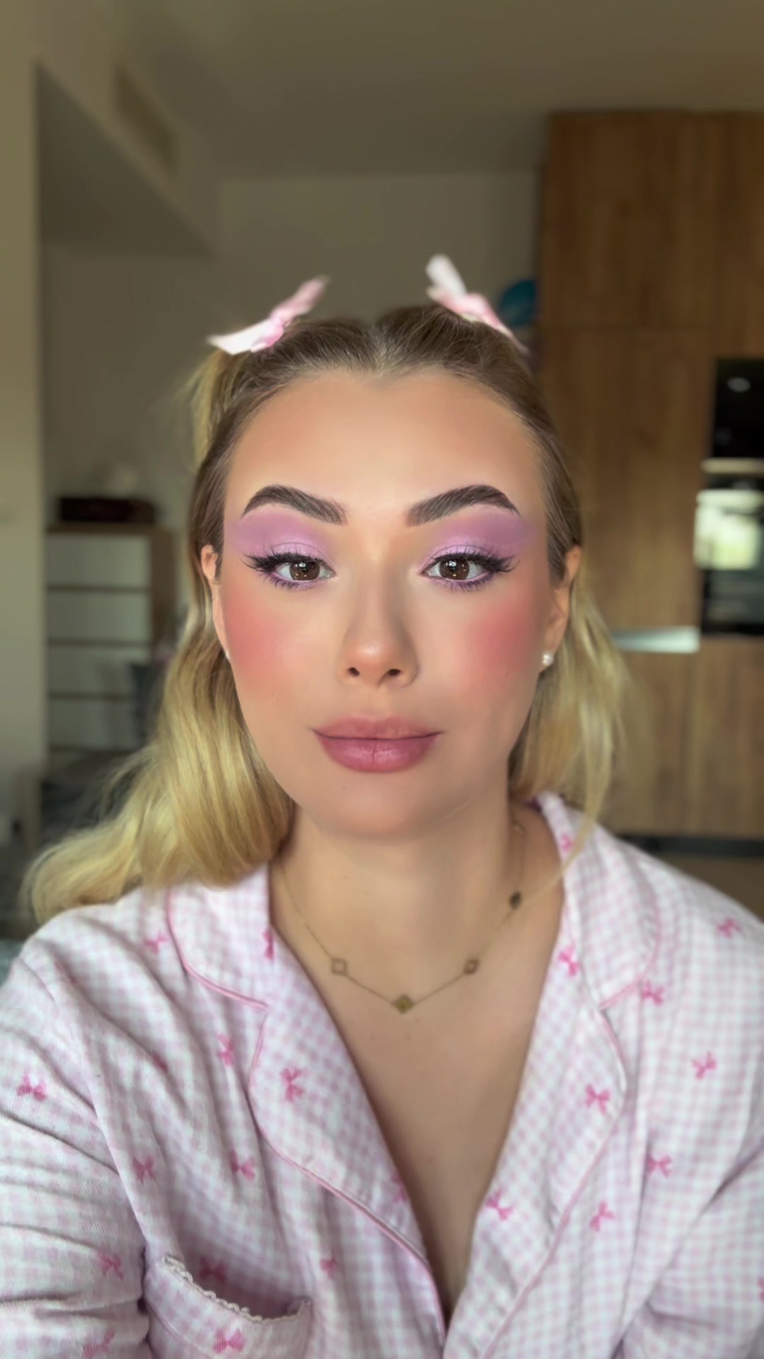 @tixyca