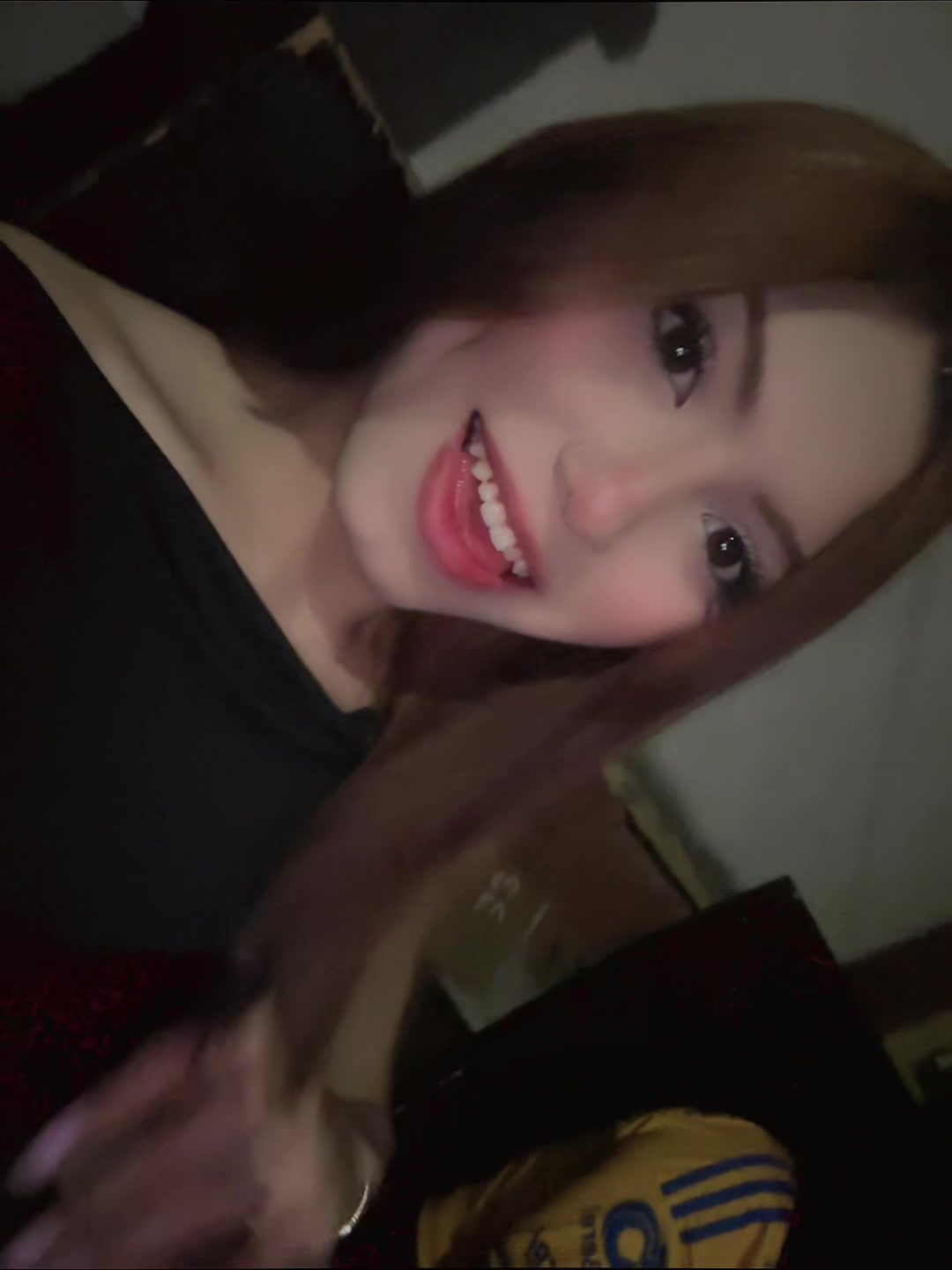 @Isabella