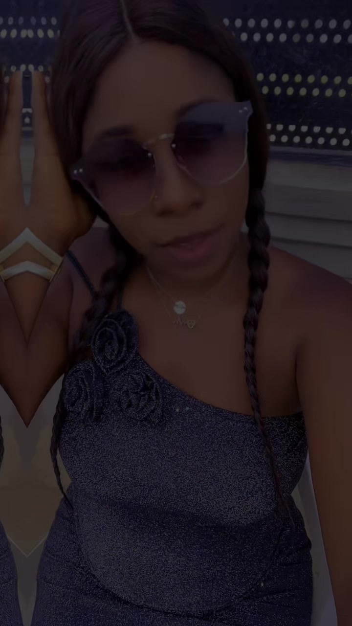 @Miss Afrakomah