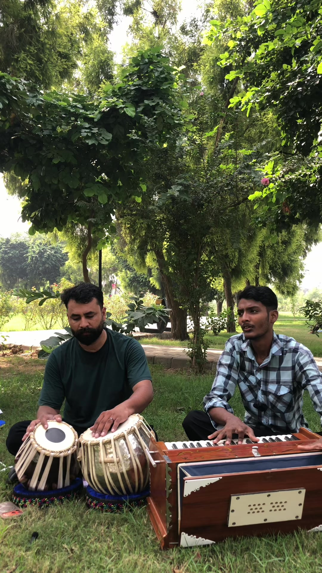 @Amir Niaz live beats