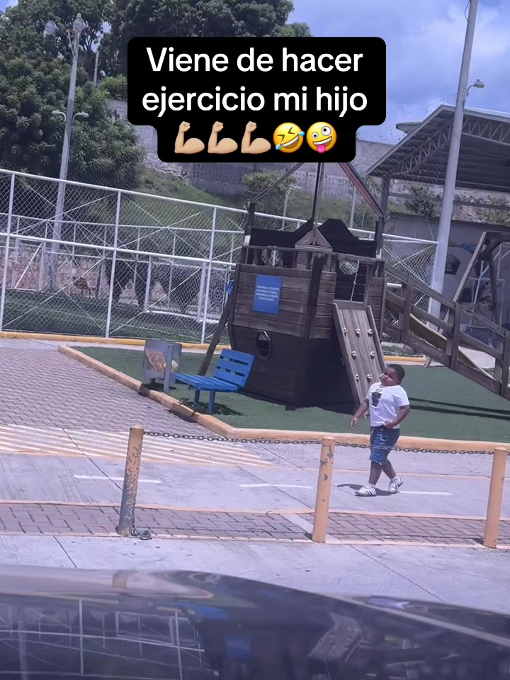 @Saira Pineda y Liam Sebastián