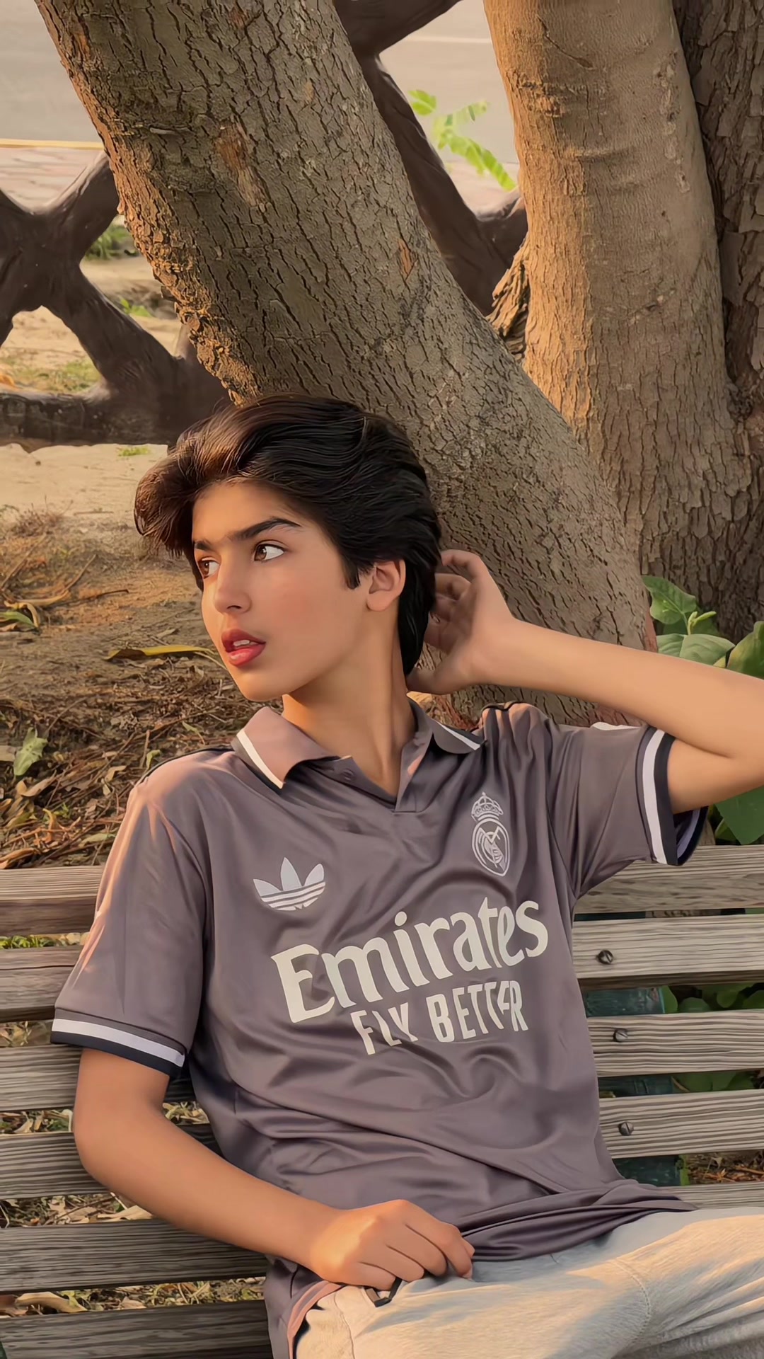 @𝙈𝙖𝙣𝙞🦇