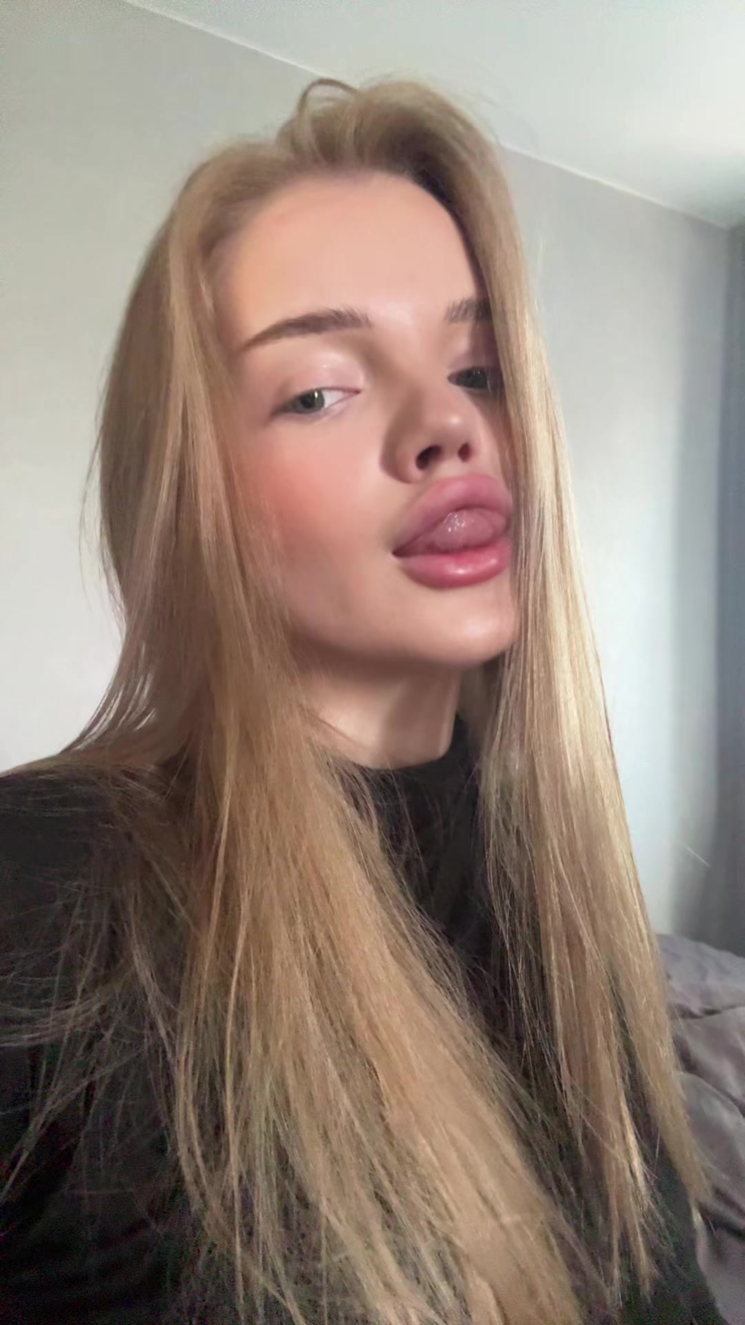 @zzzw