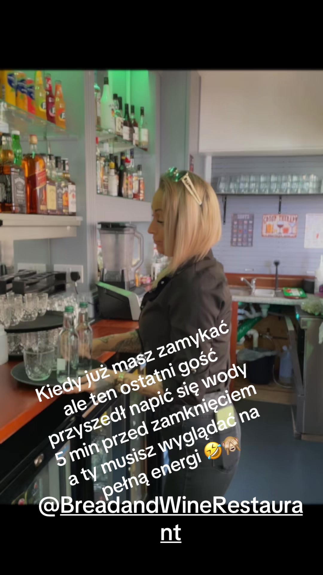 @Eve X
