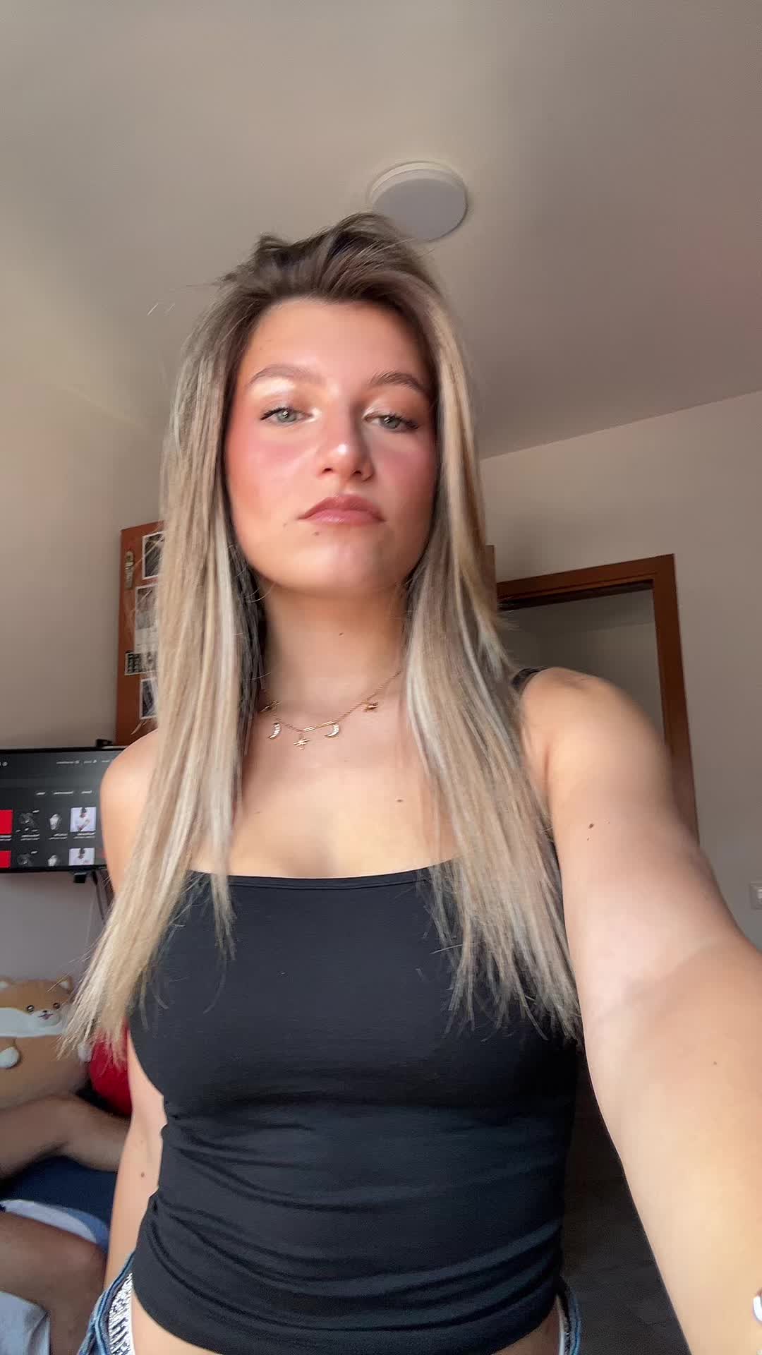 @chiara⧗ ⎊