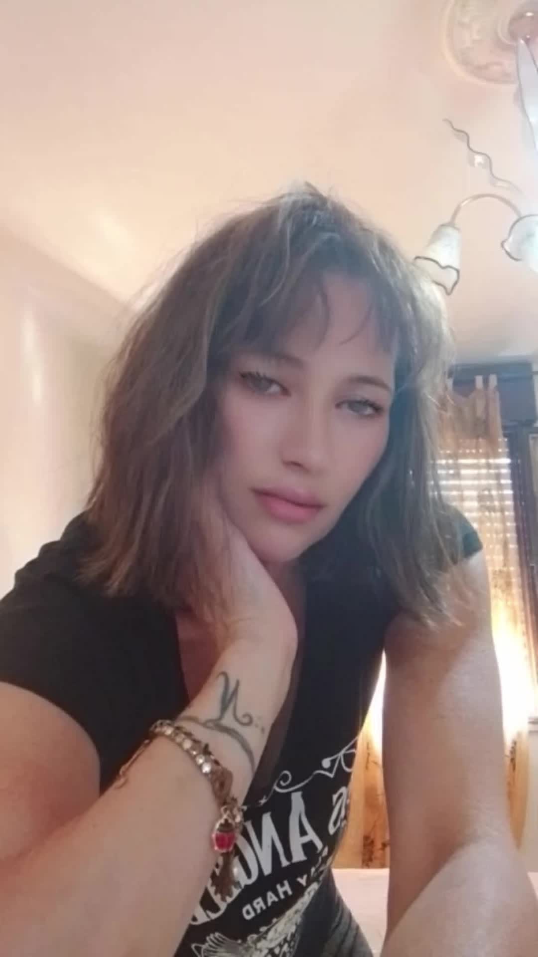 @Lia De Marco