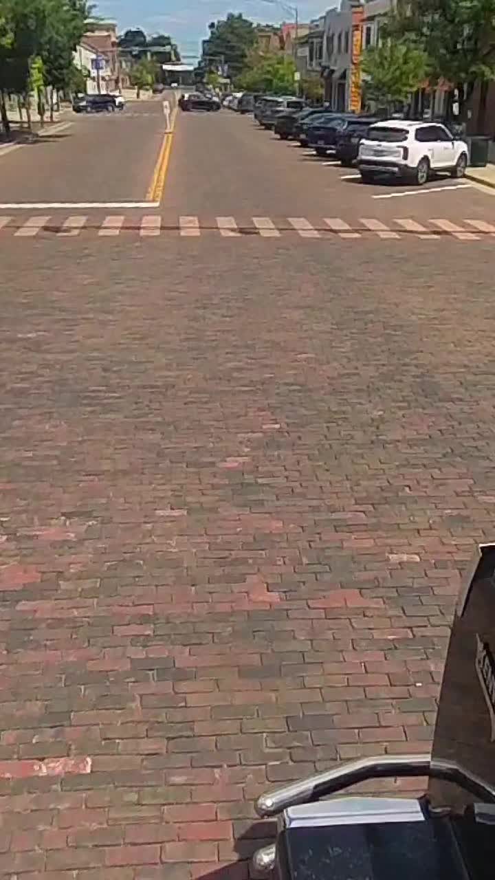 @Howdy❌️
