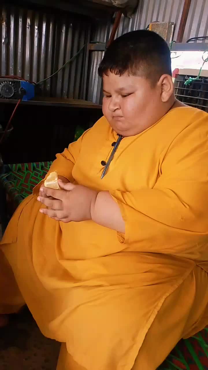@Chota Khan Baba