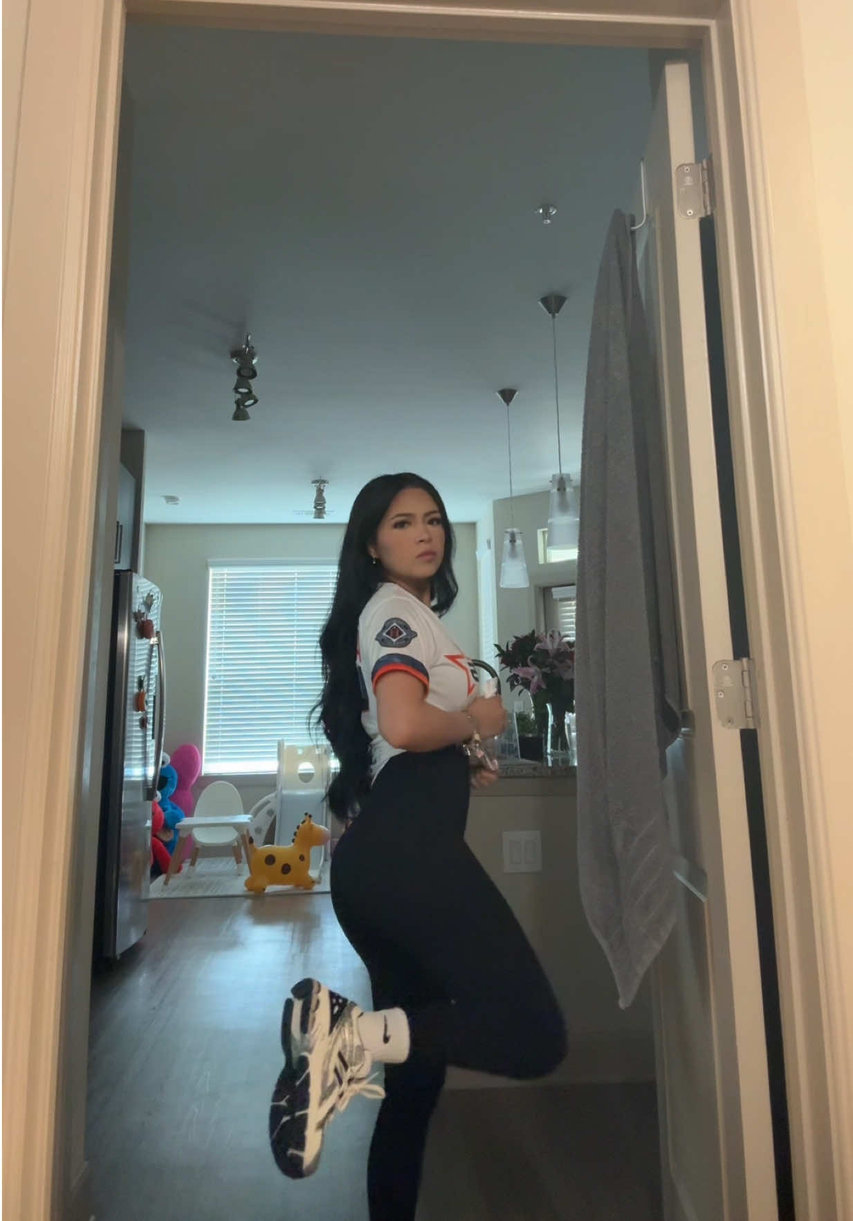 @prettyfacedjamie