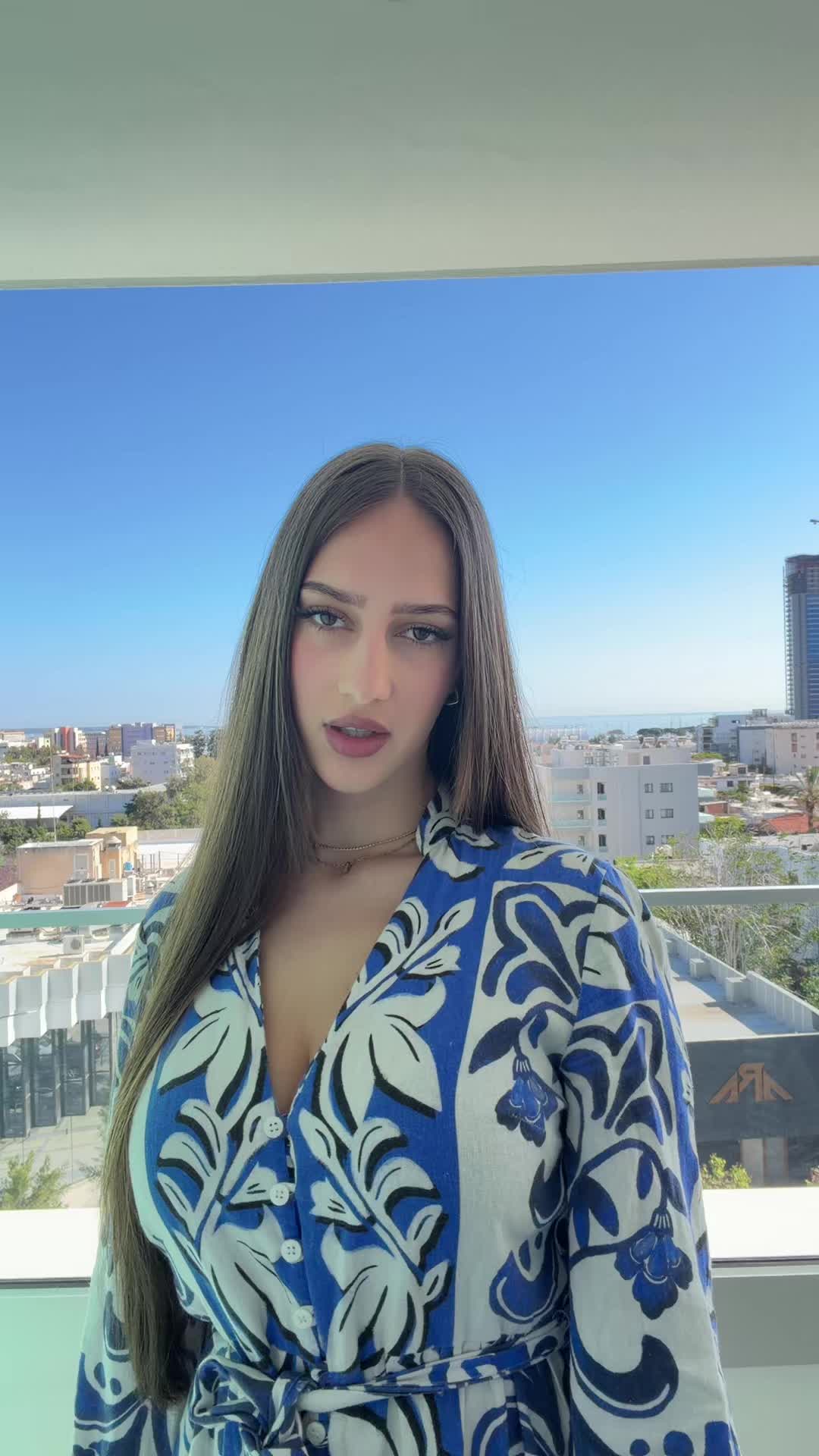 @leni_pntr