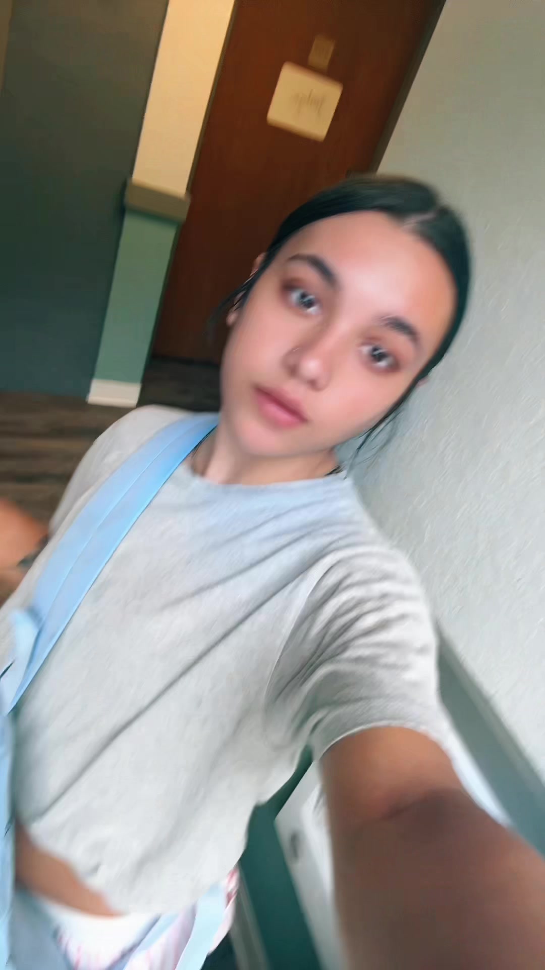 @lolabunny030103