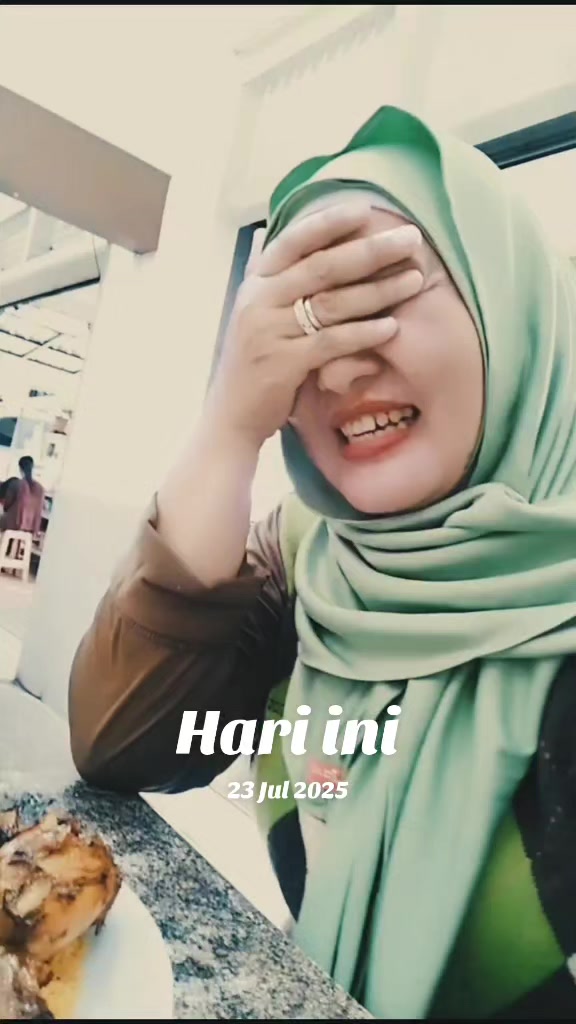 @Cewek hulu