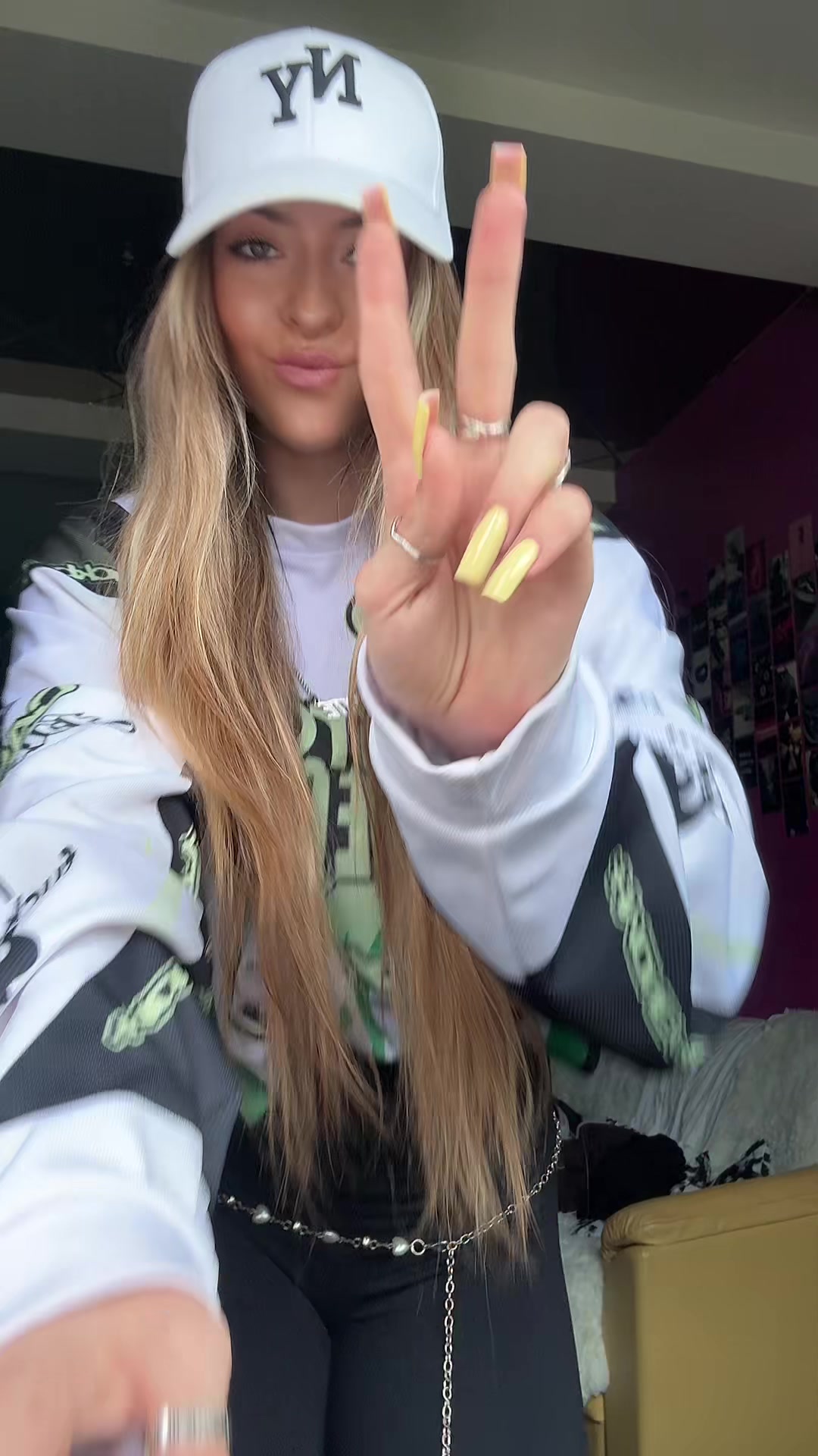 @Nicol Chernova