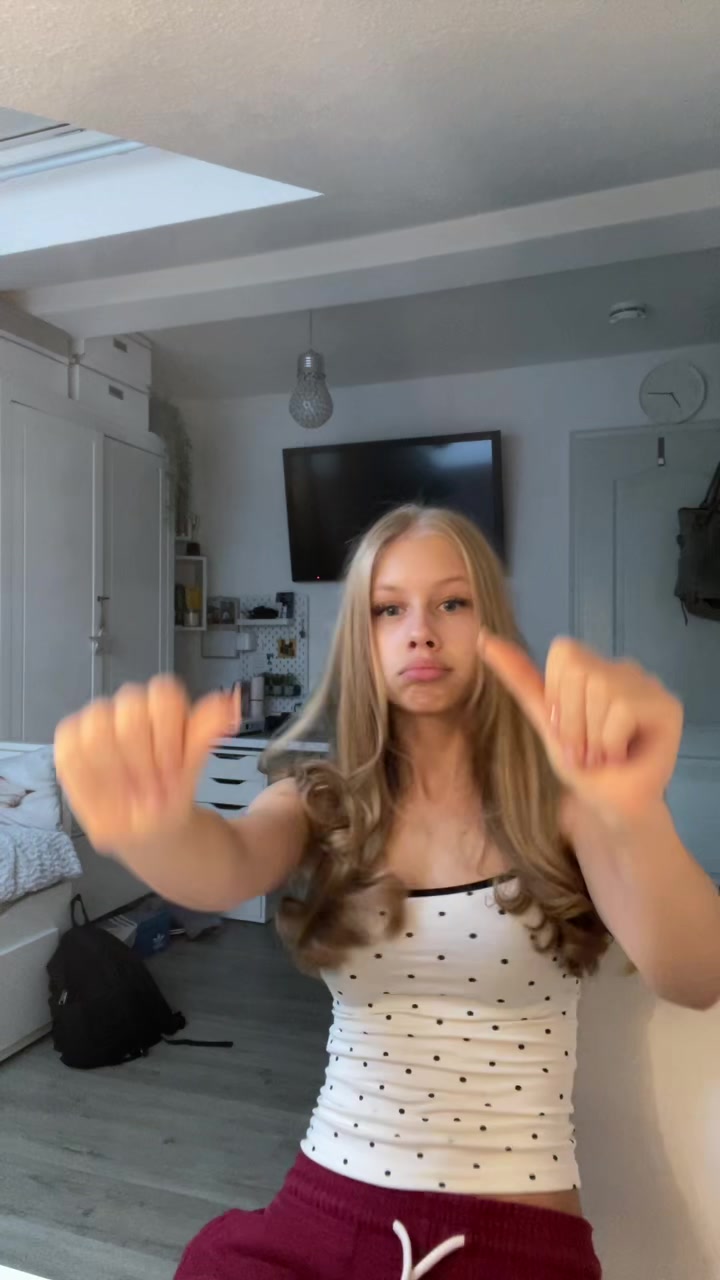 @🦇