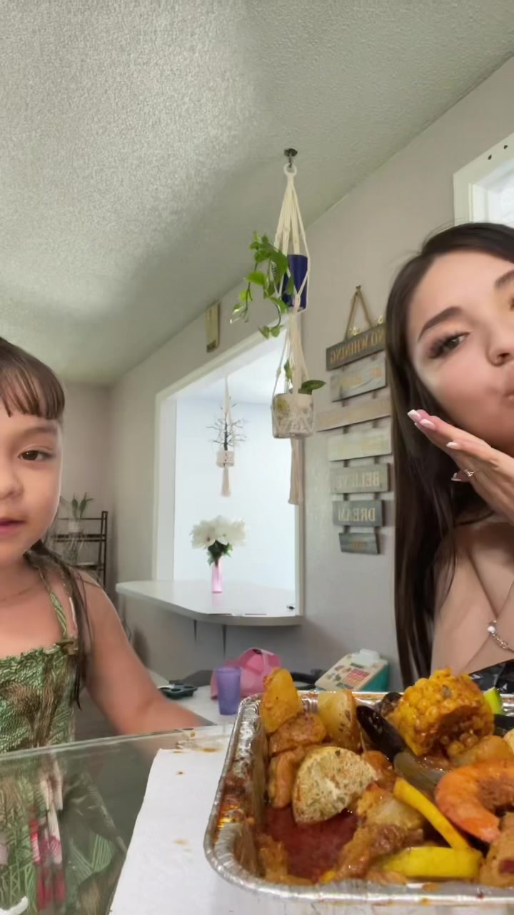 @jezebelle