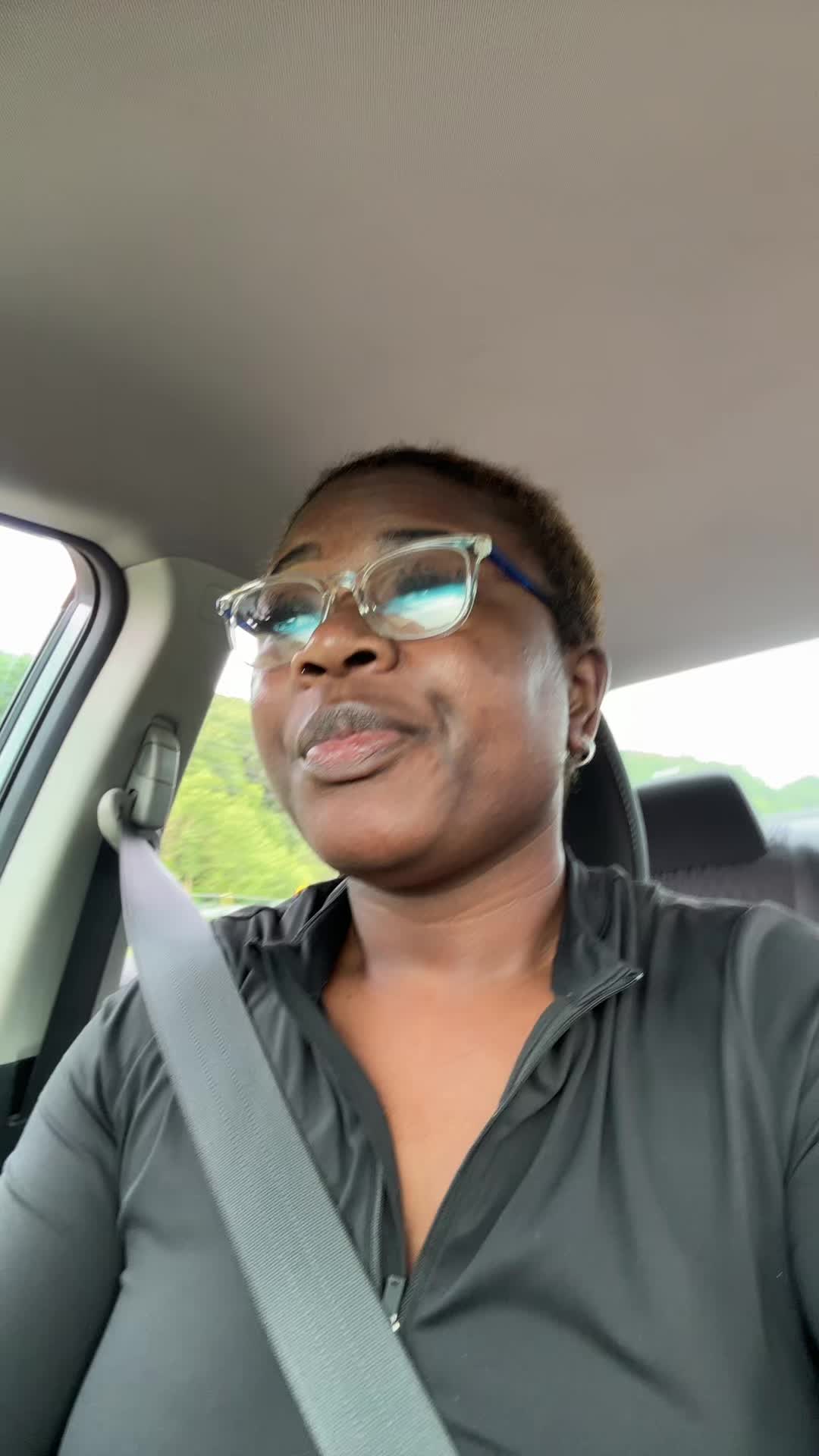 @Quinniea