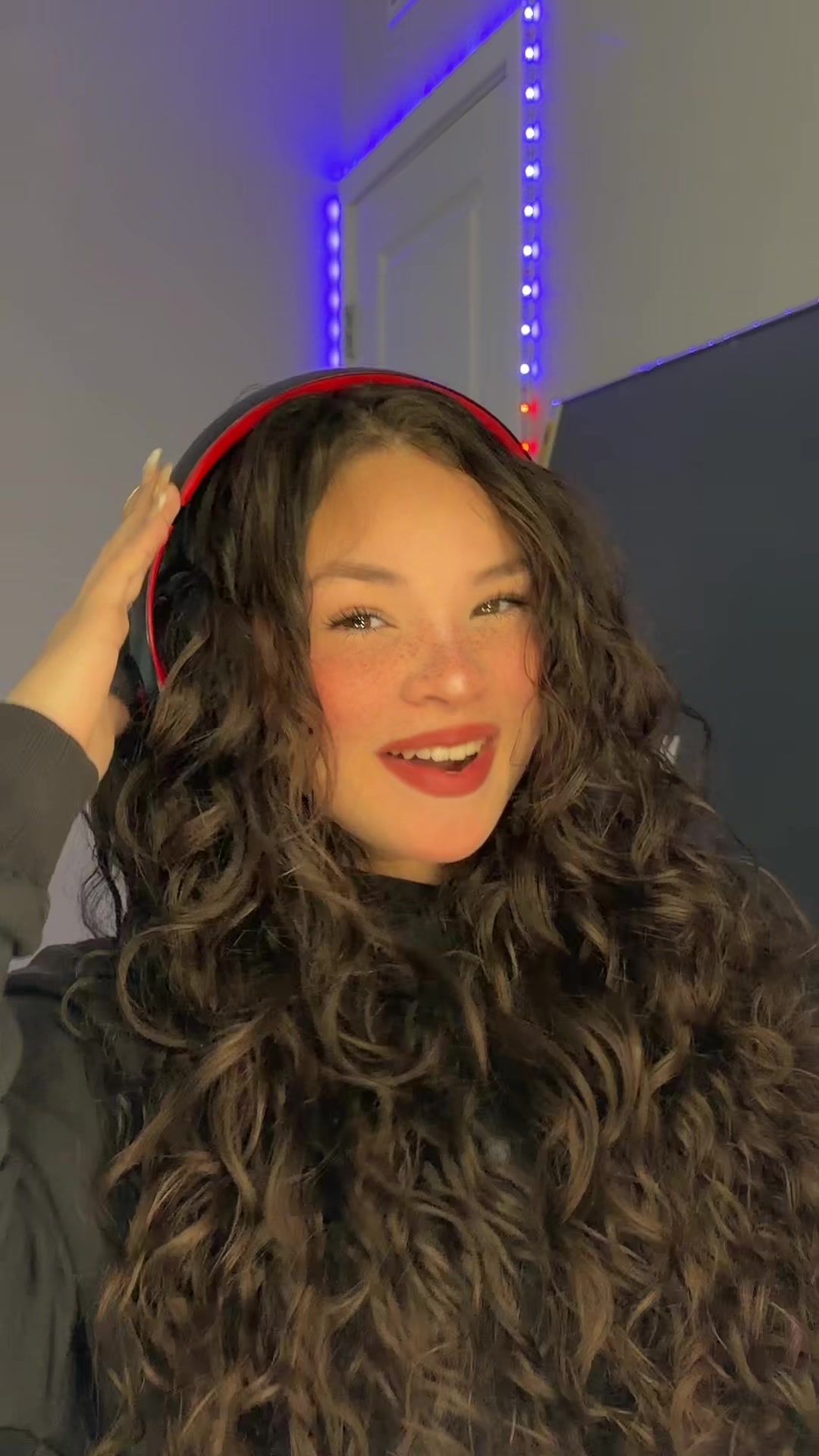@𝓝𝓲𝓬𝓬 𝓐𝓷𝓭𝓻𝓪𝓭𝓮.