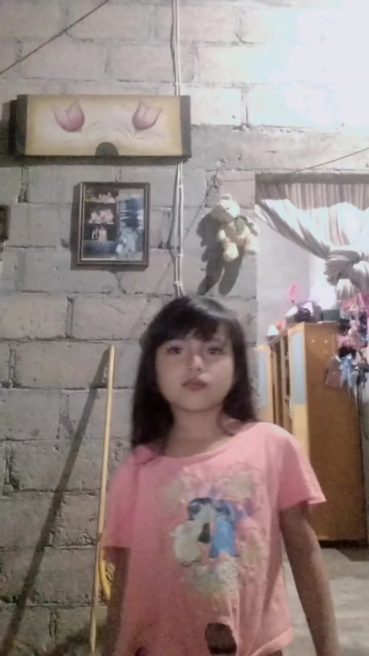 @Ximena♡•°☆