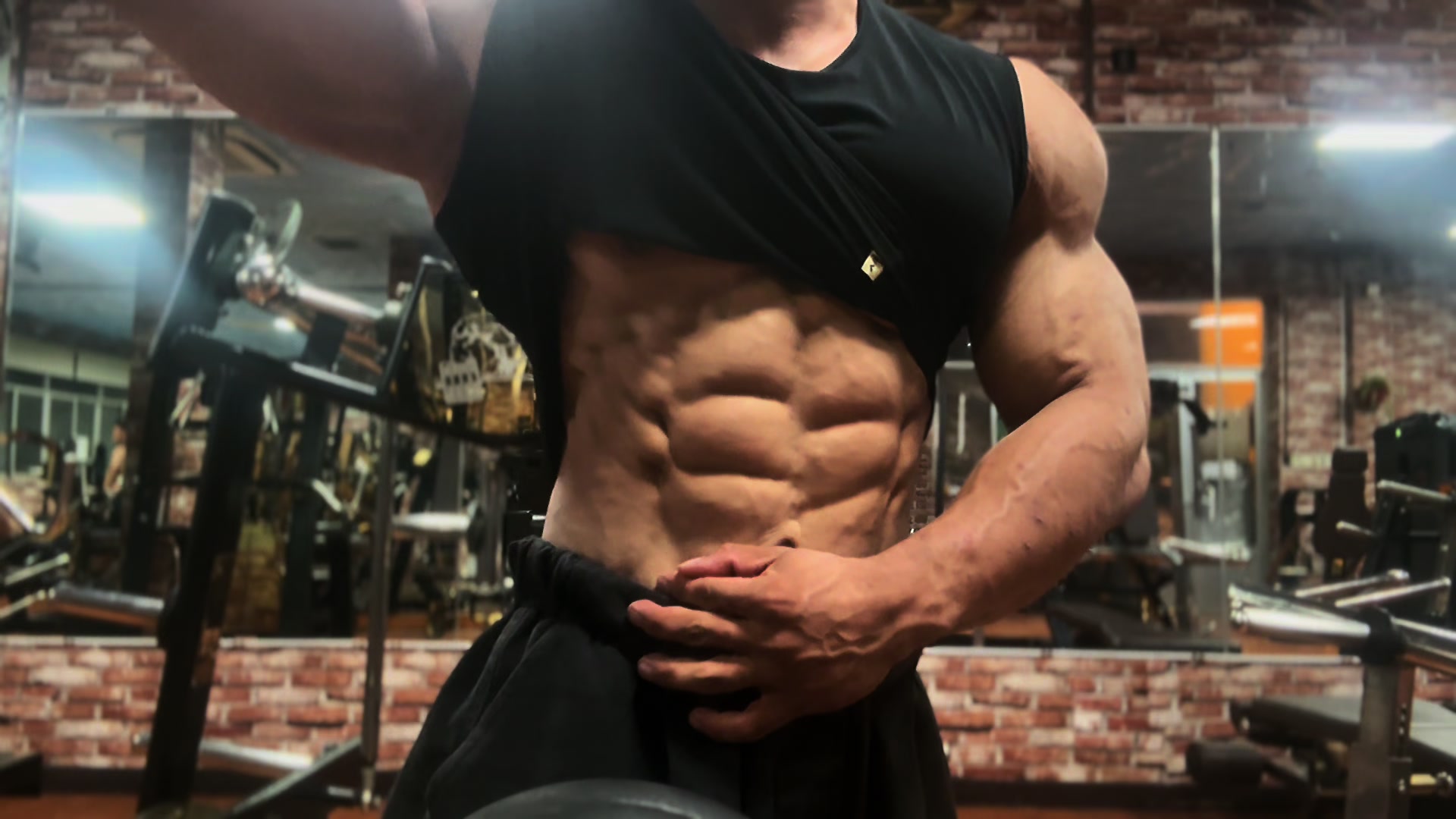 @IFBB PRO BEN ANH