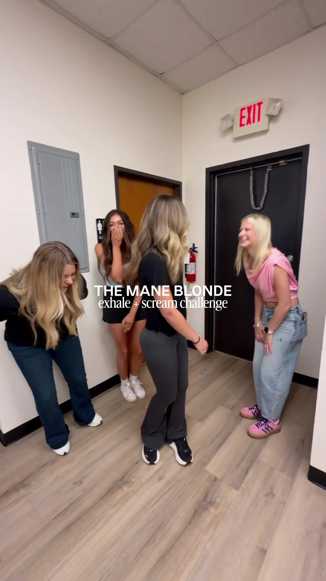 @The Mane Blonde Studio