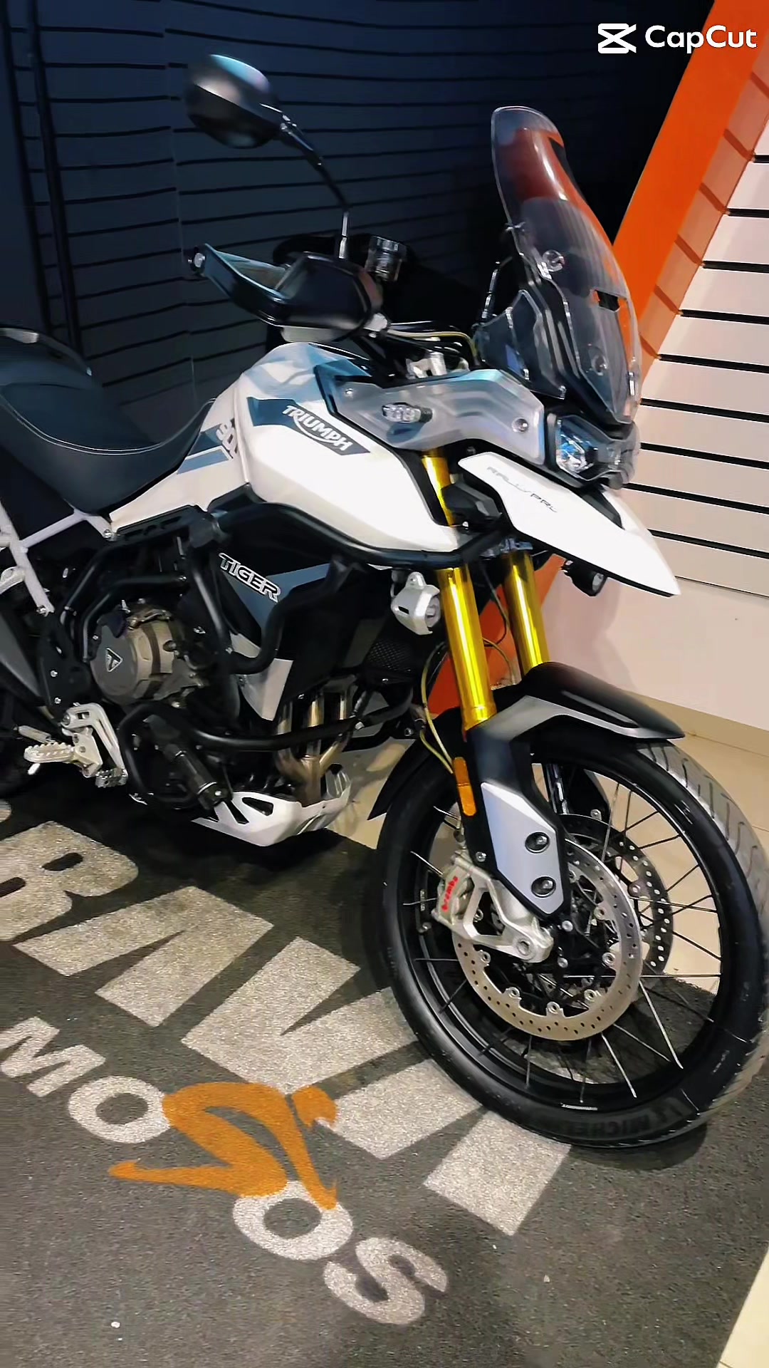 @Brava Motos Bauru