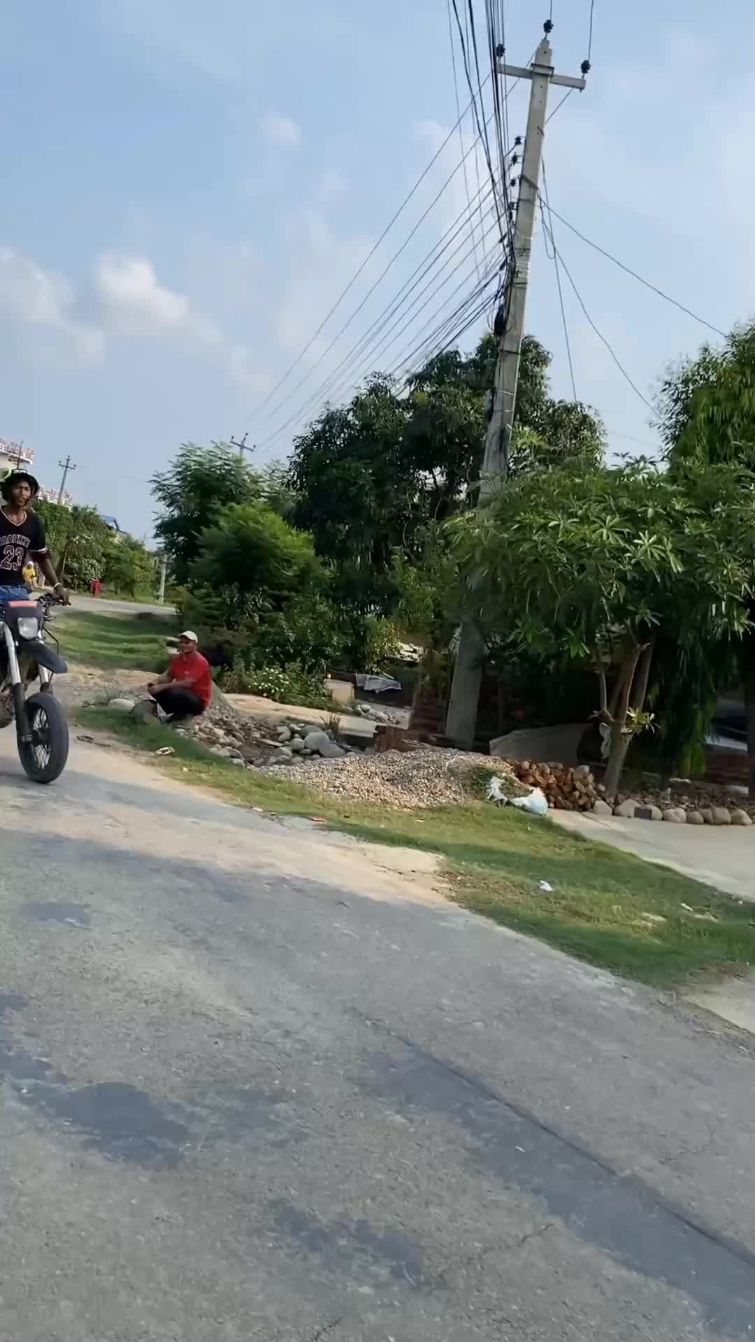 @₹