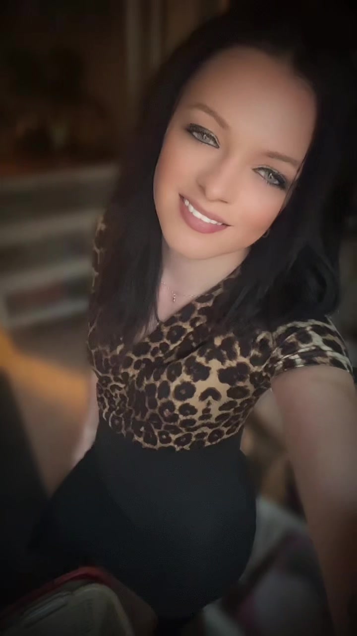 @Jennifer Cherry-Lynn🖤
