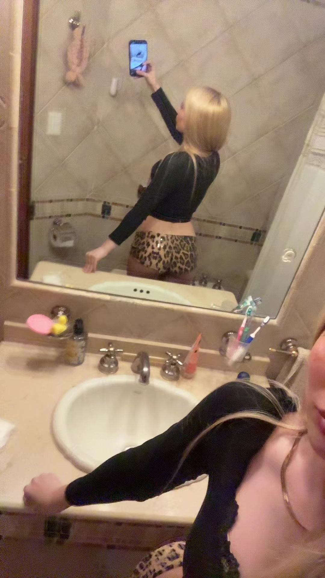 @zahira__seoane