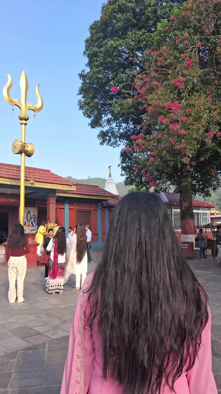@Nisha Yadav🦋
