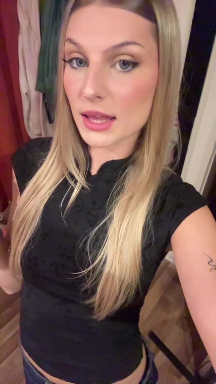 @caroline