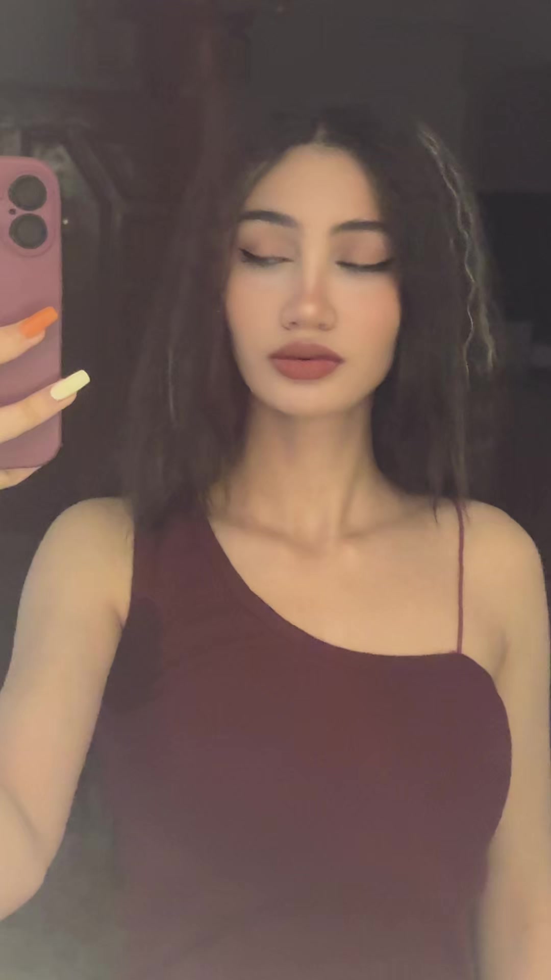 @elena.saadati