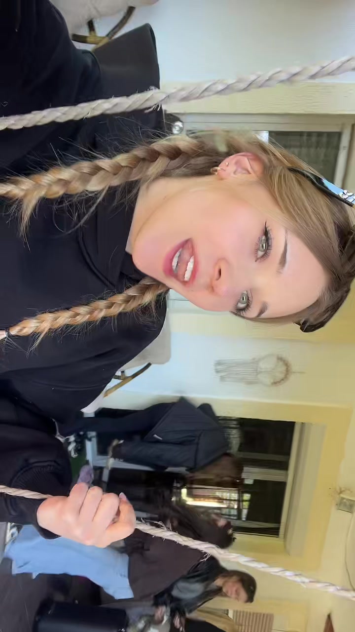 @Lenka🫧