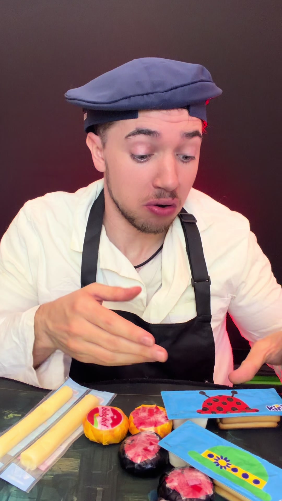 @ASMR TOM RED