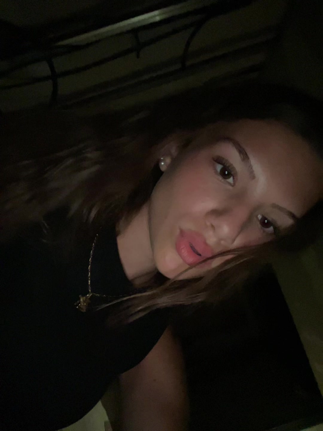 @𝐬𝐚𝐧𝐢𝐚
