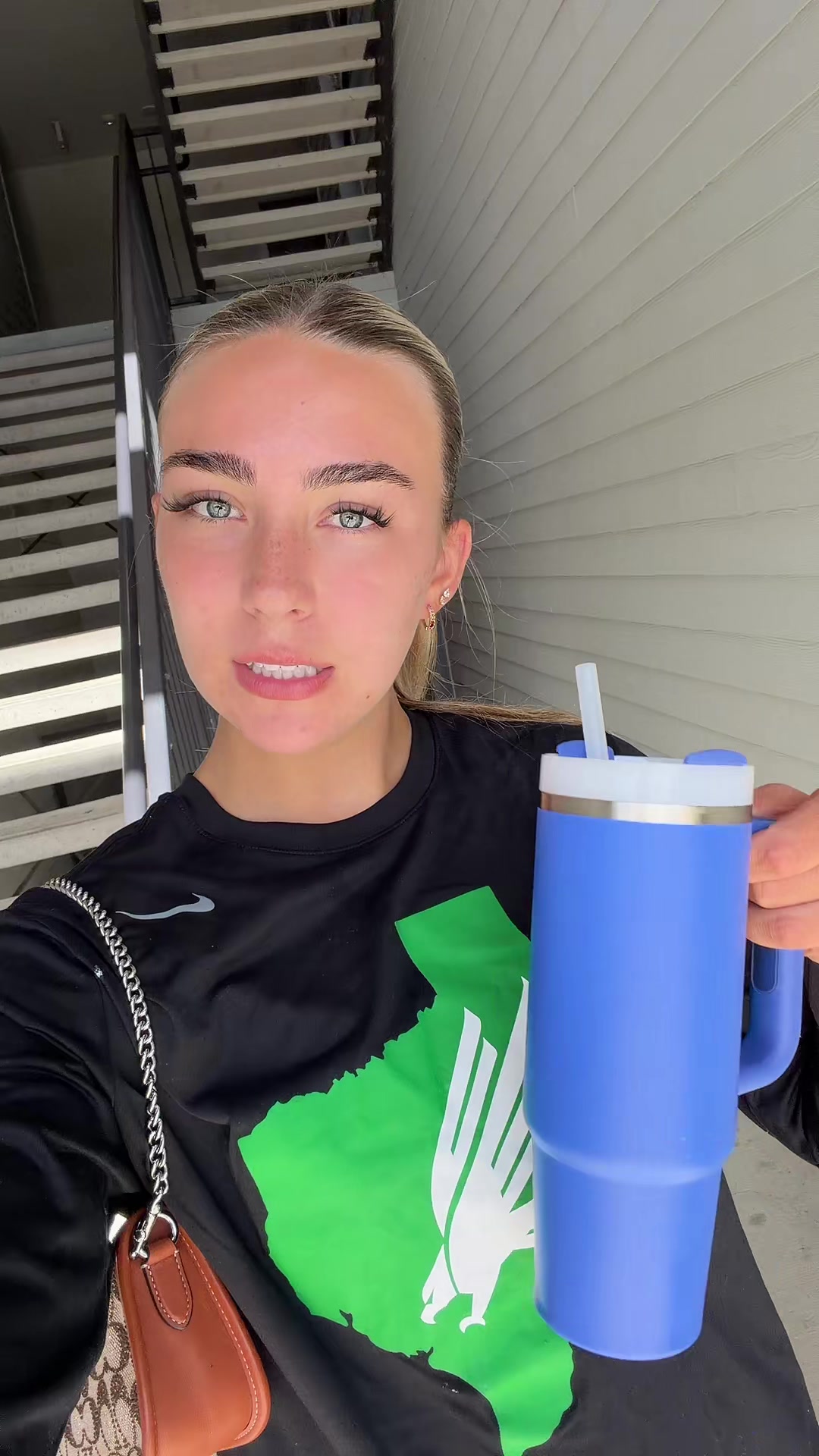 @jjthebarb