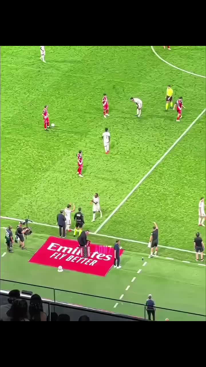 @𝐒-𝐌𝐎𝐃𝐎𝐔-𝐌𝐁𝐀𝐂𝐊𝐄 ✪