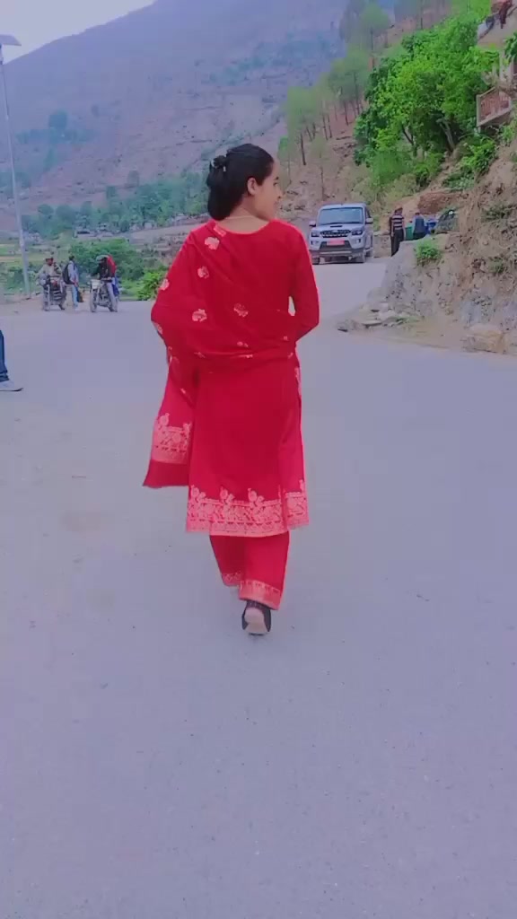 @Laxmi Upadhyay❣️