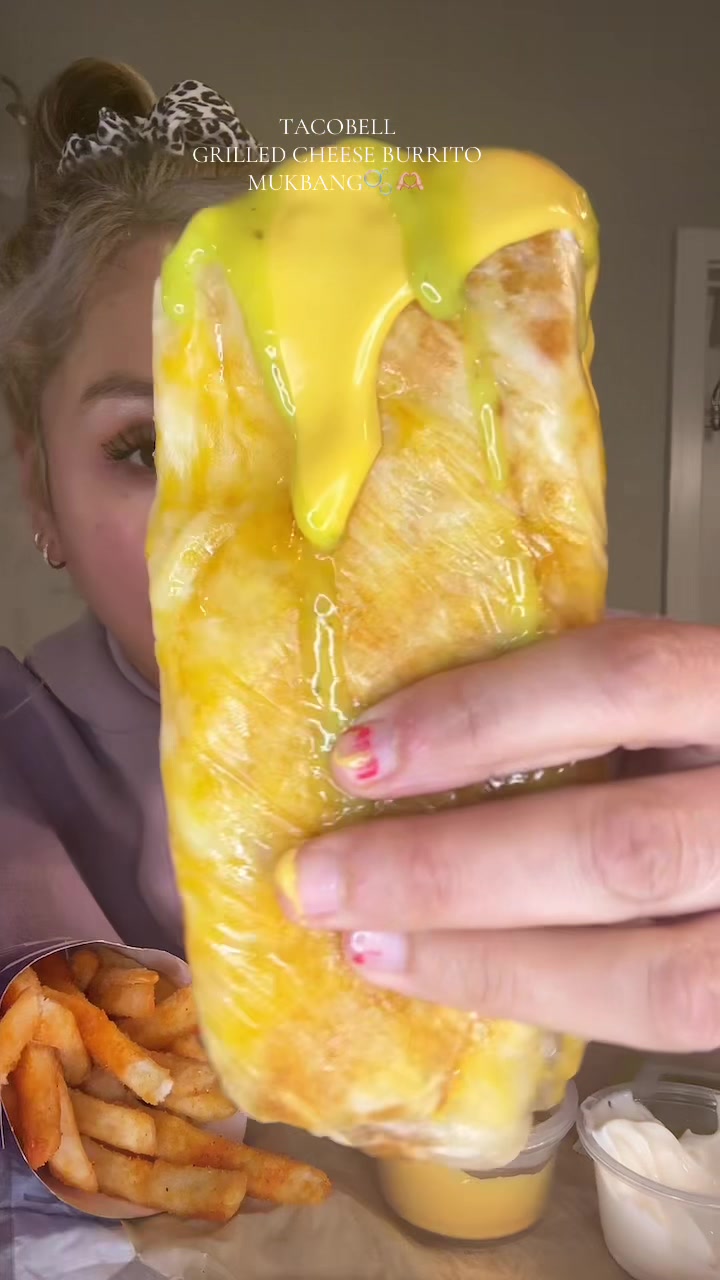 @Ali.Eats🤍