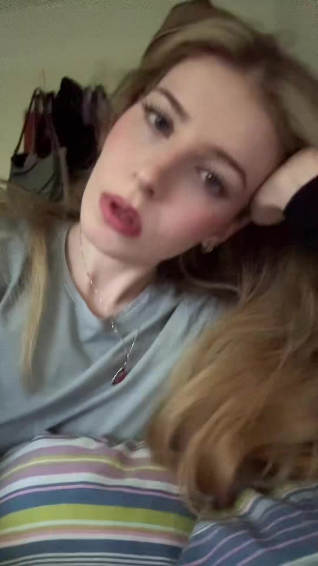 @mj