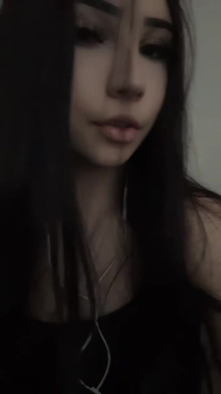 @v1llon