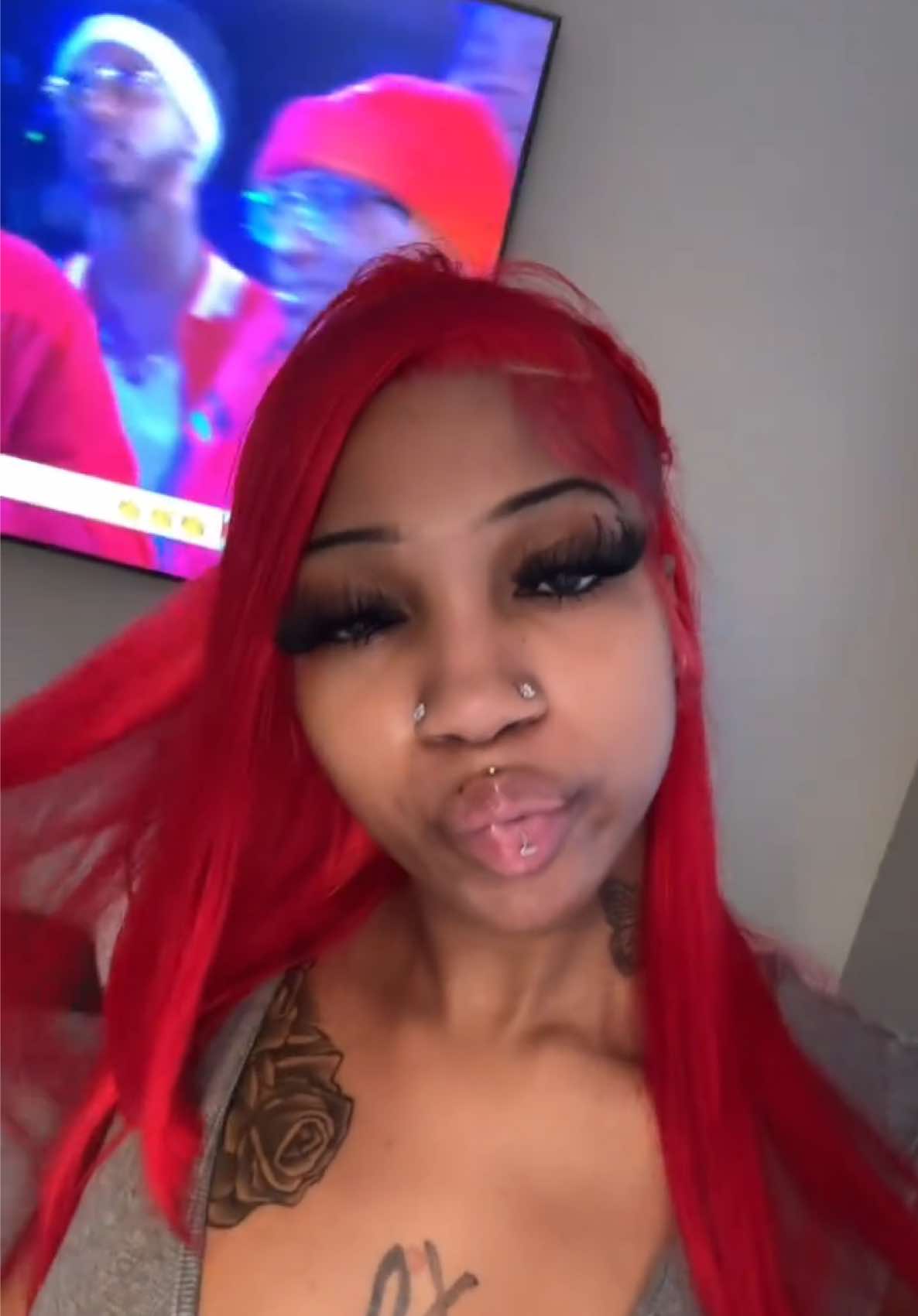 @💋