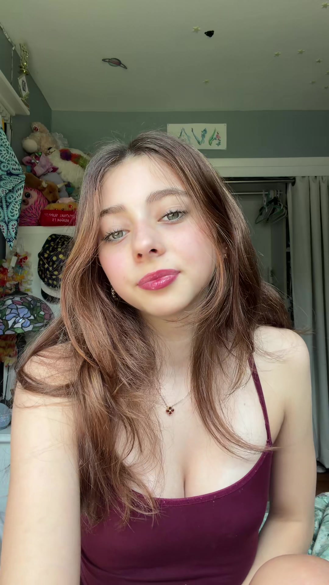 @🍒va