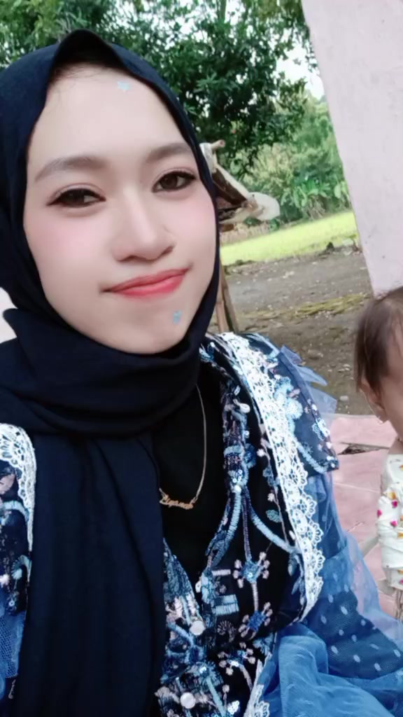 @Auliyanahh.Bombi q🥰)
