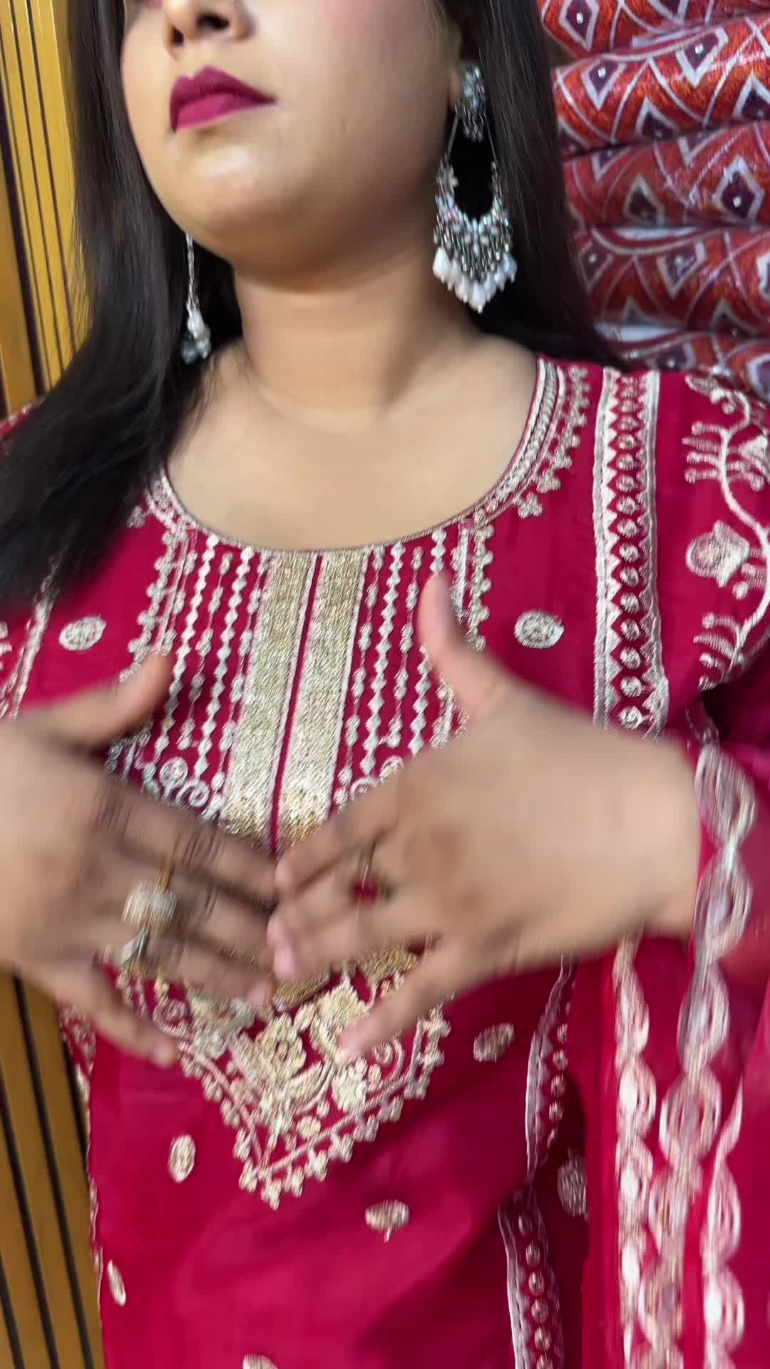 @তাসফিয়া ফ্যাশন হাউস